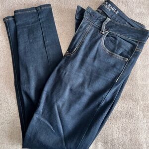 American Eagle Dark Wash Skinny Jeans